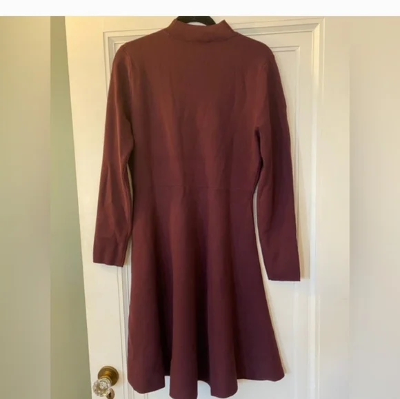 NWT ANN TAYLOR SWEATER DRESS SIZE SMALL - Picture 2 of 4